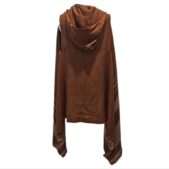 Francescas boho fringe hooded cape, 100% acrylic - Picture 7 of 12